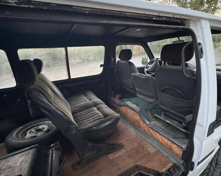 Білий Тойота Хіасє, об'ємом двигуна 2 л та пробігом 200 тис. км за 2000 $, фото 7 на Automoto.ua