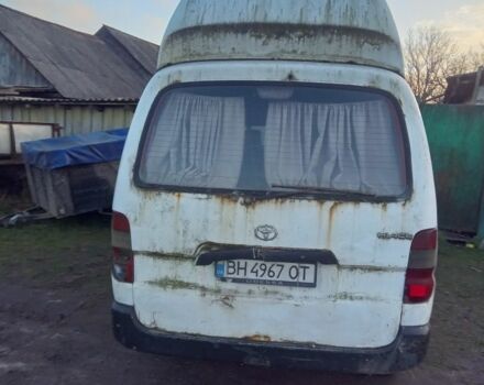 Білий Тойота Хіасє, об'ємом двигуна 2.4 л та пробігом 550 тис. км за 3100 $, фото 3 на Automoto.ua