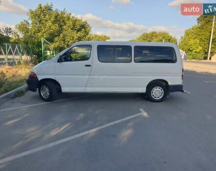 Тойота Хиасе 1998 в Одессе на Automoto.ua Белый Тойота Хиасе, объемом двигателя 2.45 л и пробегом 520 тыс. км за 4500 $, фото 4 на Automoto.ua