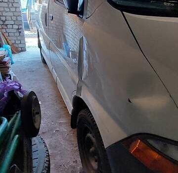 Белый Тойота Хиасе, объемом двигателя 2.5 л и пробегом 248 тыс. км за 5500 $, фото 5 на Automoto.ua