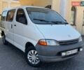 Белый Тойота Хиасе, объемом двигателя 2.4 л и пробегом 213 тыс. км за 5200 $, фото 1 на Automoto.ua