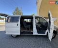Белый Тойота Хиасе, объемом двигателя 2.4 л и пробегом 213 тыс. км за 5200 $, фото 5 на Automoto.ua