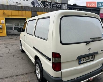 Белый Тойота Хиасе, объемом двигателя 2.4 л и пробегом 344 тыс. км за 6866 $, фото 6 на Automoto.ua