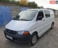 Білий Тойота Хіасє, об'ємом двигуна 2.5 л та пробігом 380 тис. км за 9500 $, фото 1 на Automoto.ua