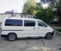 Белый Тойота Хиасе, объемом двигателя 2.5 л и пробегом 371 тыс. км за 12500 $, фото 2 на Automoto.ua