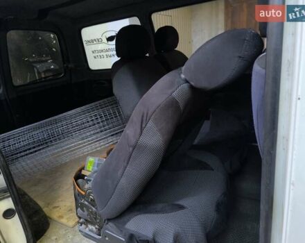 Белый Тойота Хиасе, объемом двигателя 2.5 л и пробегом 380 тыс. км за 8500 $, фото 15 на Automoto.ua