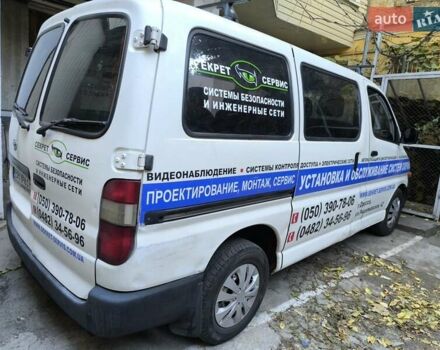 Белый Тойота Хиасе, объемом двигателя 2.5 л и пробегом 380 тыс. км за 8500 $, фото 6 на Automoto.ua