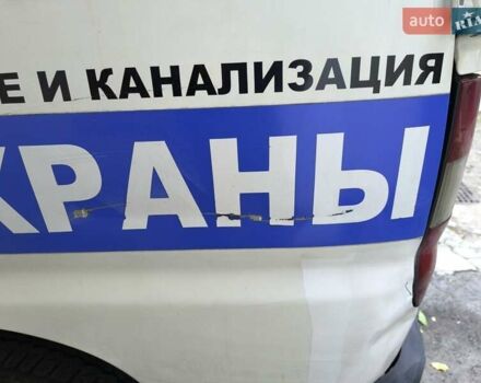 Белый Тойота Хиасе, объемом двигателя 2.5 л и пробегом 380 тыс. км за 8500 $, фото 1 на Automoto.ua