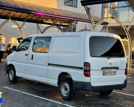 Білий Тойота Хіасє, об'ємом двигуна 2.49 л та пробігом 267 тис. км за 5300 $, фото 3 на Automoto.ua