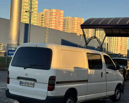 Білий Тойота Хіасє, об'ємом двигуна 2.49 л та пробігом 267 тис. км за 5300 $, фото 1 на Automoto.ua