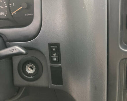 Белый Тойота Хиасе, объемом двигателя 2.49 л и пробегом 390 тыс. км за 9999 $, фото 8 на Automoto.ua