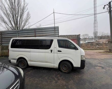 Білий Тойота Хіасє, об'ємом двигуна 2.5 л та пробігом 279 тис. км за 11227 $, фото 2 на Automoto.ua