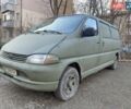 Білий Тойота Хіасє, об'ємом двигуна 2.49 л та пробігом 381 тис. км за 8000 $, фото 1 на Automoto.ua