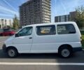 Белый Тойота Хиасе, объемом двигателя 2.5 л и пробегом 414 тыс. км за 8500 $, фото 7 на Automoto.ua