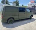 Белый Тойота Хиасе, объемом двигателя 2.49 л и пробегом 381 тыс. км за 8000 $, фото 4 на Automoto.ua