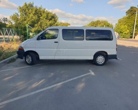 Белый Тойота Хиасе, объемом двигателя 2.4 л и пробегом 520 тыс. км за 5700 $, фото 1 на Automoto.ua