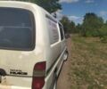 Білий Тойота Хіасє, об'ємом двигуна 2.4 л та пробігом 1000 тис. км за 3700 $, фото 3 на Automoto.ua