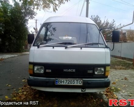 Тойота Хіасє 1990 у Одесі на Automoto.ua Білий Тойота Хіасє, об'ємом двигуна 2.4 л та пробігом 400 тис. км за 2300 $, фото 1 на Automoto.ua