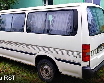 Белый Тойота Хиасе, объемом двигателя 2.2 л и пробегом 97 тыс. км за 5900 $, фото 3 на Automoto.ua