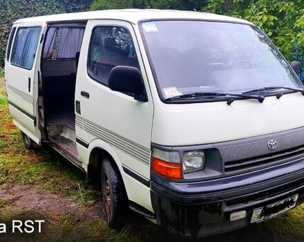 Білий Тойота Хіасє, об'ємом двигуна 2.2 л та пробігом 97 тис. км за 5900 $, фото 1 на Automoto.ua
