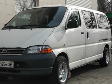 Тойота Хиасе 2002 в Одессе на Automoto.ua Белый Тойота Хиасе, объемом двигателя 2.5 л и пробегом 378 тыс. км за 8500 $, фото 1 на Automoto.ua
