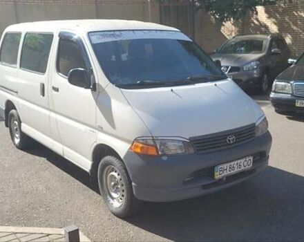 Білий Тойота Хіасє, об'ємом двигуна 0 л та пробігом 98 тис. км за 8200 $, фото 1 на Automoto.ua