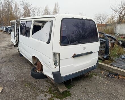 Бежевый Тойота Хиасе, объемом двигателя 2 л и пробегом 5 тыс. км за 369 $, фото 1 на Automoto.ua