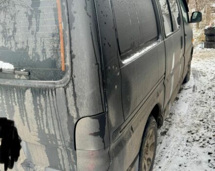 Черный Тойота Хиасе, объемом двигателя 2.4 л и пробегом 400 тыс. км за 3850 $, фото 3 на Automoto.ua