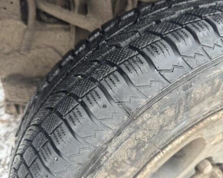 Черный Тойота Хиасе, объемом двигателя 2.4 л и пробегом 400 тыс. км за 3850 $, фото 7 на Automoto.ua