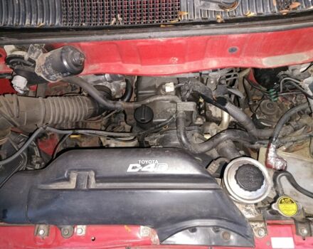 Красный Тойота Хиасе, объемом двигателя 2.5 л и пробегом 307 тыс. км за 6389 $, фото 8 на Automoto.ua