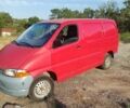 Червоний Тойота Хіасє, об'ємом двигуна 2.49 л та пробігом 123 тис. км за 3600 $, фото 1 на Automoto.ua