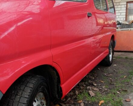 Красный Тойота Хиасе, объемом двигателя 2.5 л и пробегом 225 тыс. км за 9500 $, фото 3 на Automoto.ua