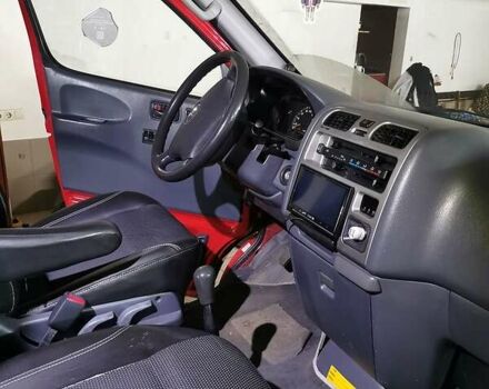 Красный Тойота Хиасе, объемом двигателя 2.5 л и пробегом 190 тыс. км за 8300 $, фото 8 на Automoto.ua