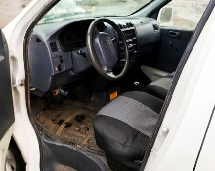 Тойота Хиасе, объемом двигателя 2.5 л и пробегом 318 тыс. км за 5300 $, фото 4 на Automoto.ua