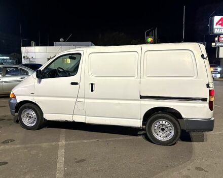 Тойота Хиасе, объемом двигателя 2.5 л и пробегом 400 тыс. км за 3450 $, фото 5 на Automoto.ua