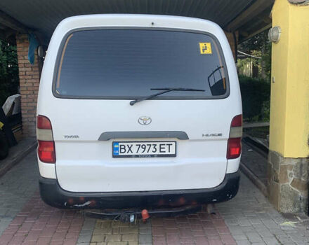 Тойота Хиасе, объемом двигателя 2.4 л и пробегом 190 тыс. км за 5800 $, фото 1 на Automoto.ua