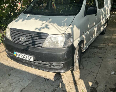Тойота Хиасе, объемом двигателя 2.5 л и пробегом 230 тыс. км за 7900 $, фото 1 на Automoto.ua