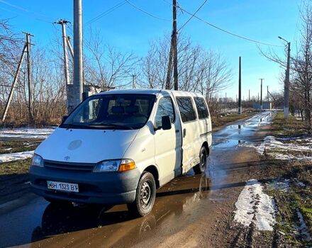 Тойота Хіасє, об'ємом двигуна 2.4 л та пробігом 1 тис. км за 3600 $, фото 2 на Automoto.ua