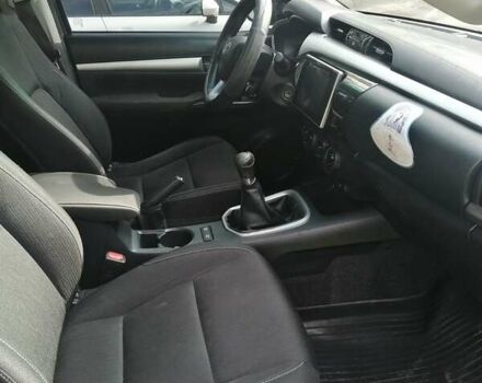 Серый Тойота Хиасе, объемом двигателя 2.39 л и пробегом 277 тыс. км за 18600 $, фото 12 на Automoto.ua