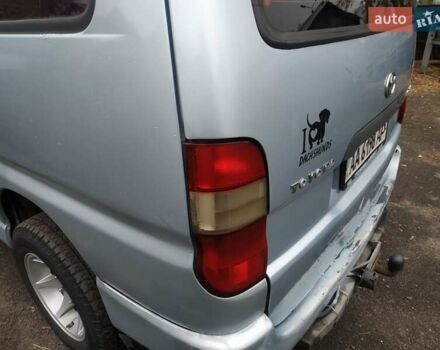 Серый Тойота Хиасе, объемом двигателя 2.4 л и пробегом 395 тыс. км за 3500 $, фото 8 на Automoto.ua