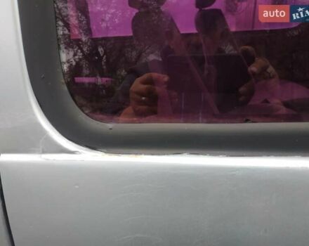 Серый Тойота Хиасе, объемом двигателя 2.4 л и пробегом 395 тыс. км за 3500 $, фото 3 на Automoto.ua