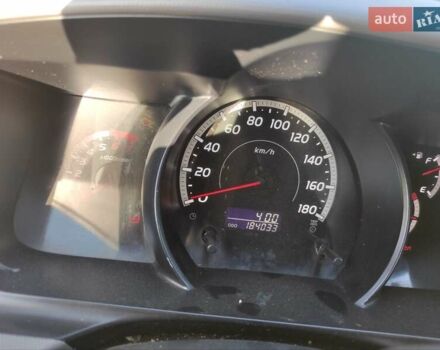 Серый Тойота Хиасе, объемом двигателя 2.7 л и пробегом 200 тыс. км за 12000 $, фото 7 на Automoto.ua