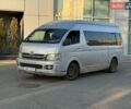 Серый Тойота Хиасе, объемом двигателя 2.7 л и пробегом 300 тыс. км за 7999 $, фото 1 на Automoto.ua