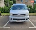 Серый Тойота Хиасе, объемом двигателя 2.69 л и пробегом 250 тыс. км за 9399 $, фото 3 на Automoto.ua