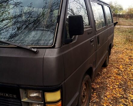 Тойота Хиасе 1984 в Днепре (Днепропетровске) на Automoto.ua Серый Тойота Хиасе, объемом двигателя 1.8 л и пробегом 300 тыс. км за 1250 $, фото 1 на Automoto.ua