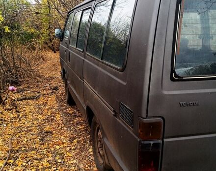 Тойота Хиасе 1984 в Днепре (Днепропетровске) на Automoto.ua Серый Тойота Хиасе, объемом двигателя 1.8 л и пробегом 300 тыс. км за 1250 $, фото 3 на Automoto.ua