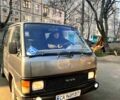 Серый Тойота Хиасе, объемом двигателя 2 л и пробегом 320 тыс. км за 3000 $, фото 3 на Automoto.ua