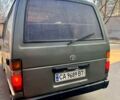 Серый Тойота Хиасе, объемом двигателя 2 л и пробегом 320 тыс. км за 3000 $, фото 2 на Automoto.ua