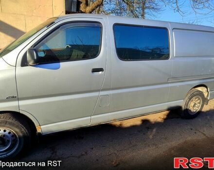 Сірий Тойота Хіасє, об'ємом двигуна 2.5 л та пробігом 385 тис. км за 5000 $, фото 4 на Automoto.ua