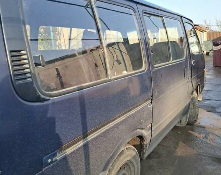 Синий Тойота Хиасе, объемом двигателя 2.4 л и пробегом 300 тыс. км за 3500 $, фото 6 на Automoto.ua